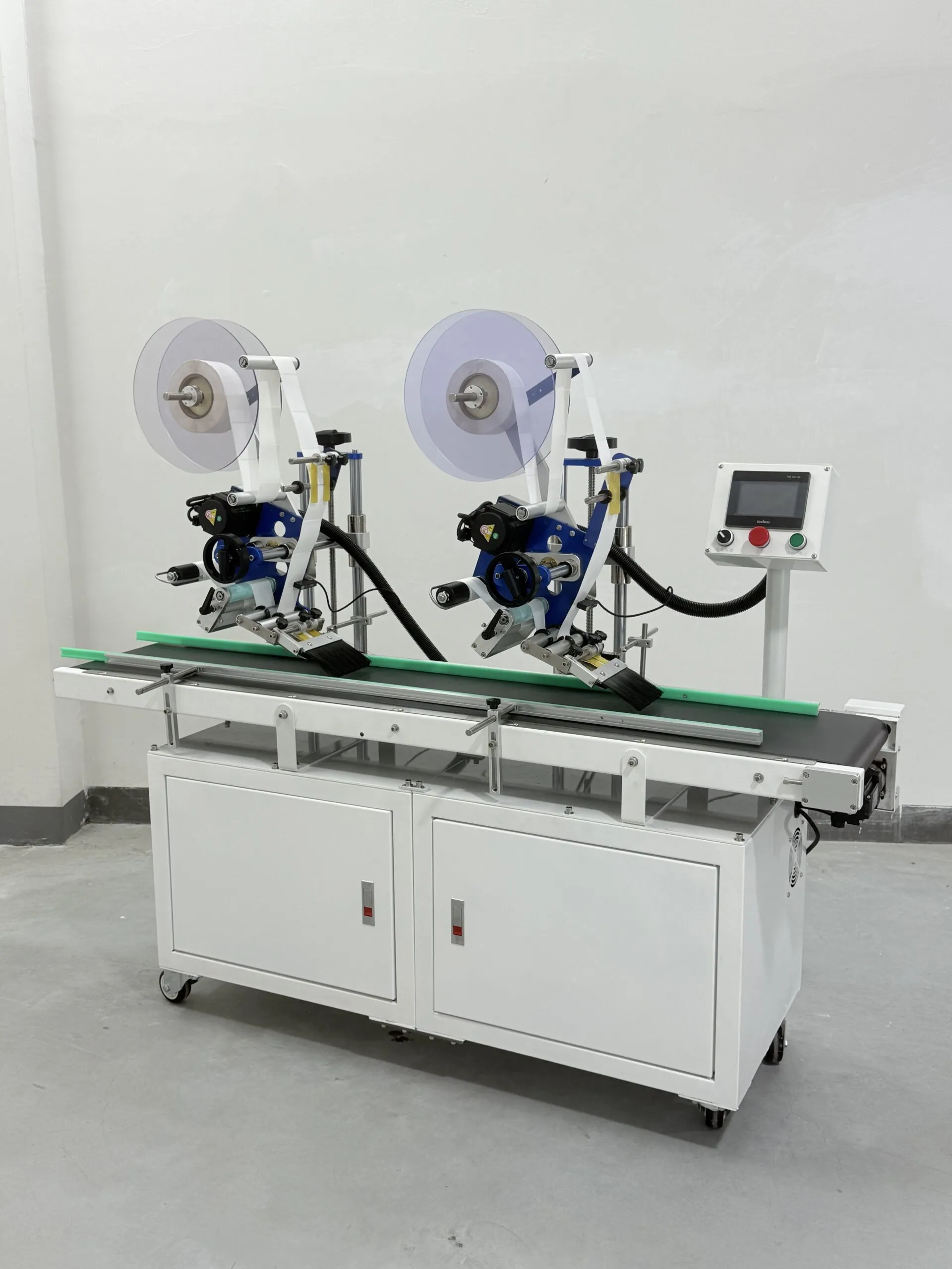 Double-flat labeling machine - Image 2