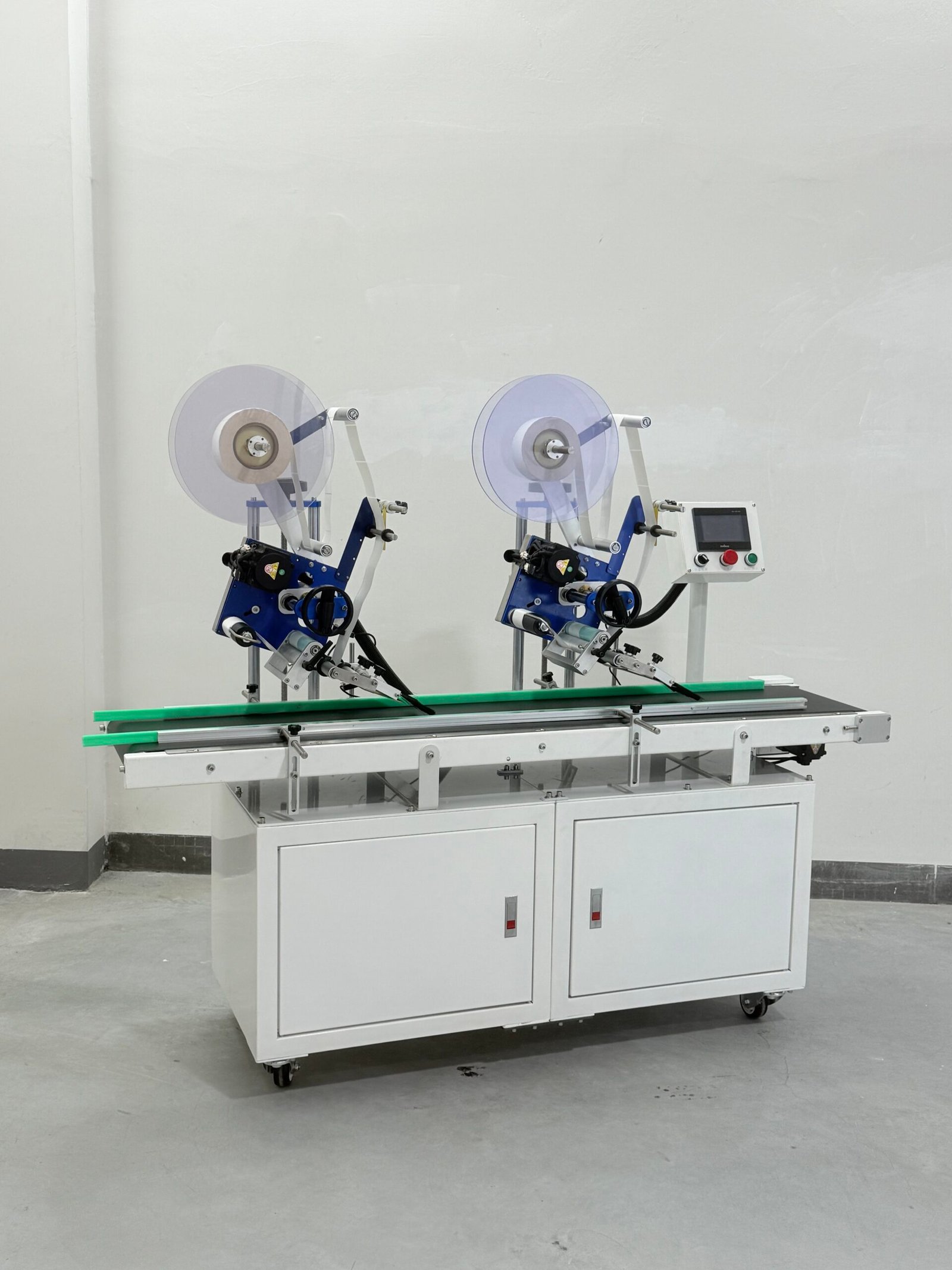 Double-flat labeling machine - Image 3